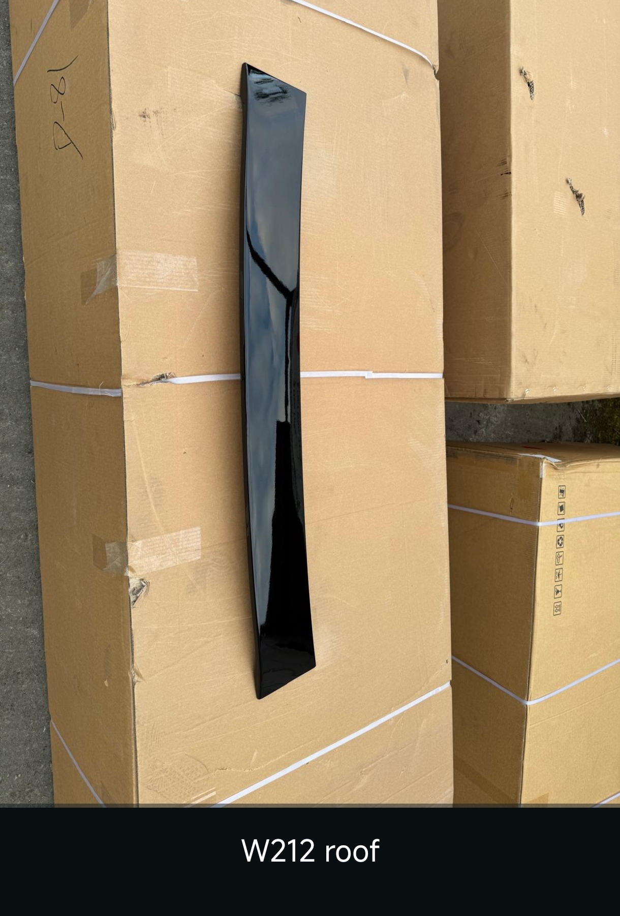 Rear Roof / Window Spoiler — Gloss Black